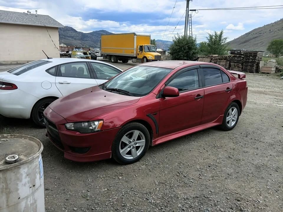 2010 Mitsubishi Lancer - Image 5 of 9