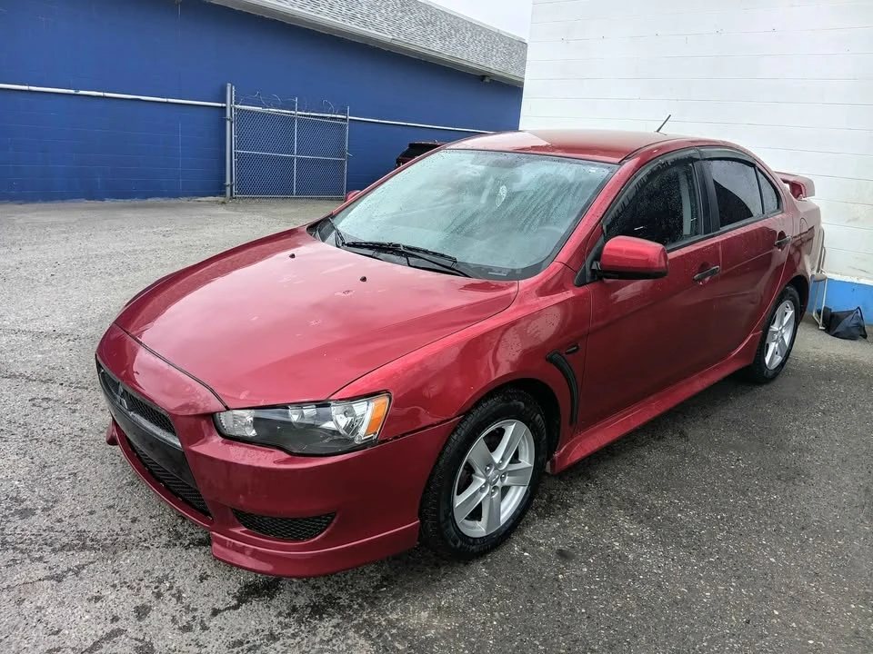 2010 Mitsubishi Lancer - Image 2 of 9