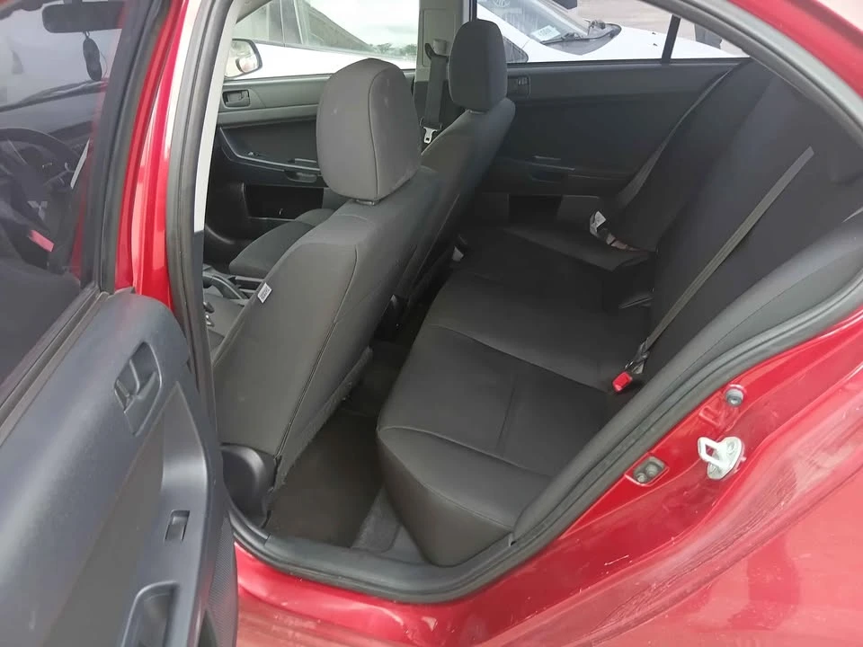 2010 Mitsubishi Lancer - Image 9 of 9
