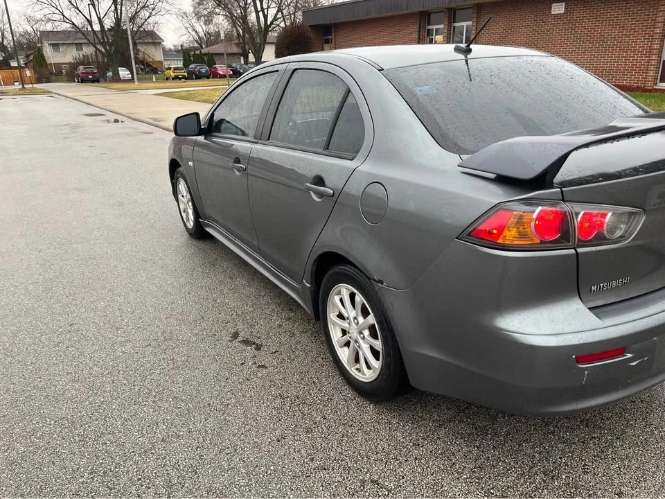 2010 Mitsubishi Lancer 9th Gen - Image 5 of 8