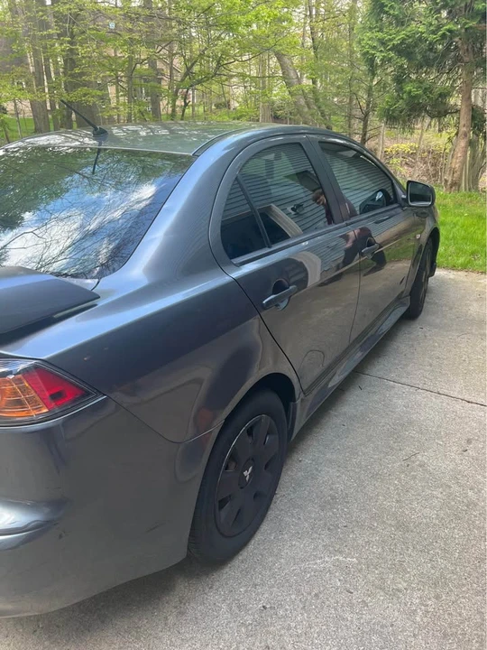 2010 Mitsubishi Lancer 9th Gen - Image 5 of 11