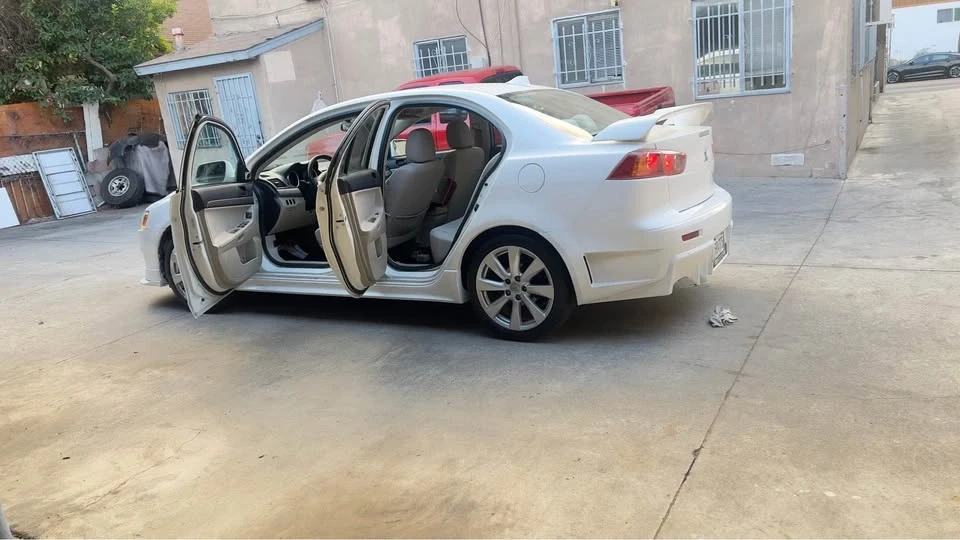 2010 Mitsubishi Lancer 8th Gen - Image 3 of 16