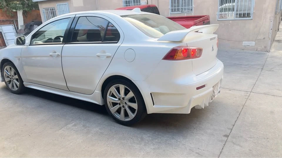 2010 Mitsubishi Lancer 8th Gen - Image 8 of 16