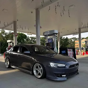 2010 Mitsubishi Lancer ES Sedan 4D