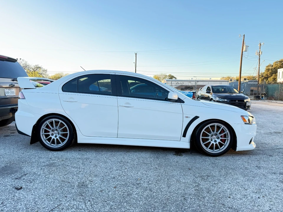 2010 Mitsubishi Lancer Evolution X 9th Gen - Image 19 of 21