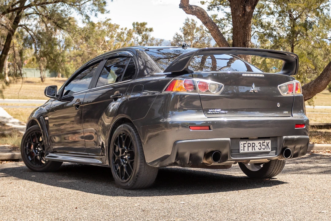 2010 Mitsubishi Lancer Evolution X 9th Gen - Image 7 of 31