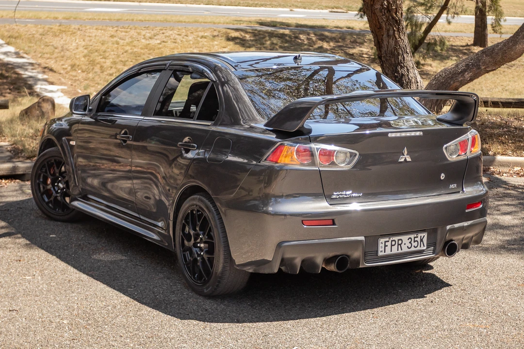 2010 Mitsubishi Lancer Evolution X 9th Gen - Image 15 of 31