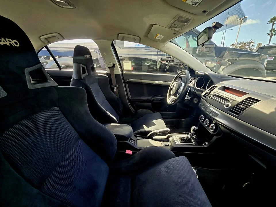 2010 Mitsubishi Lancer Evolution X 9th Gen - Image 5 of 6