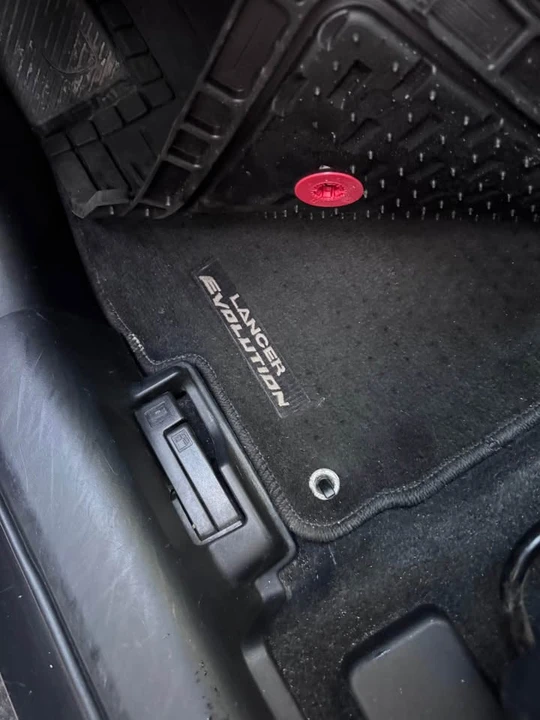 2010 Mitsubishi Lancer Evolution X 9th Gen - Image 5 of 7