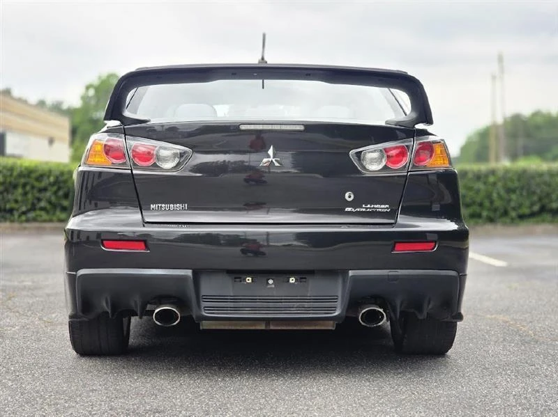 2010 Mitsubishi Lancer Evolution X 9th Gen - Image 9 of 31