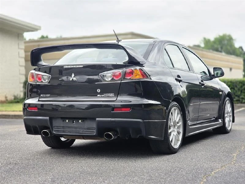 2010 Mitsubishi Lancer Evolution X 9th Gen - Image 11 of 31