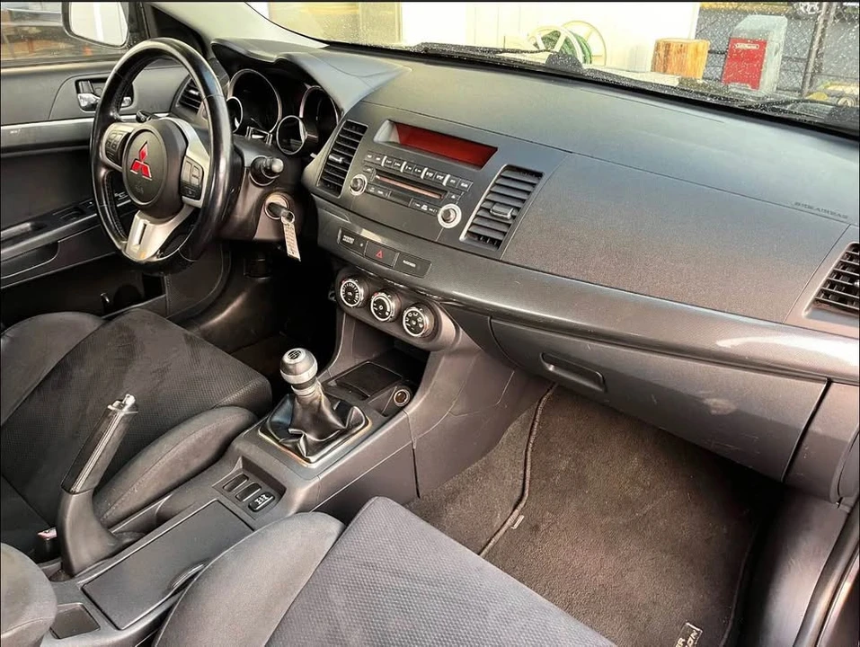 2010 Mitsubishi Lancer Evolution X 9th Gen - Image 16 of 20