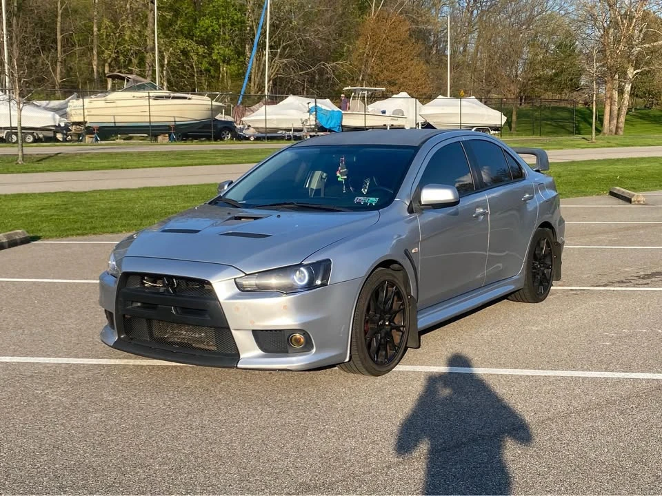 2010 Mitsubishi Lancer - Image 9 of 14