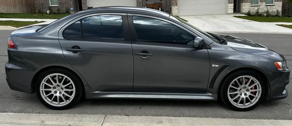 2010 Mitsubishi Lancer Evolution X 9th Gen - Image 2 of 4