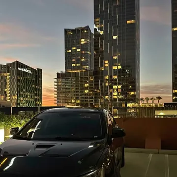 2010 Mitsubishi Lancer Evolution MR Sedan 4D