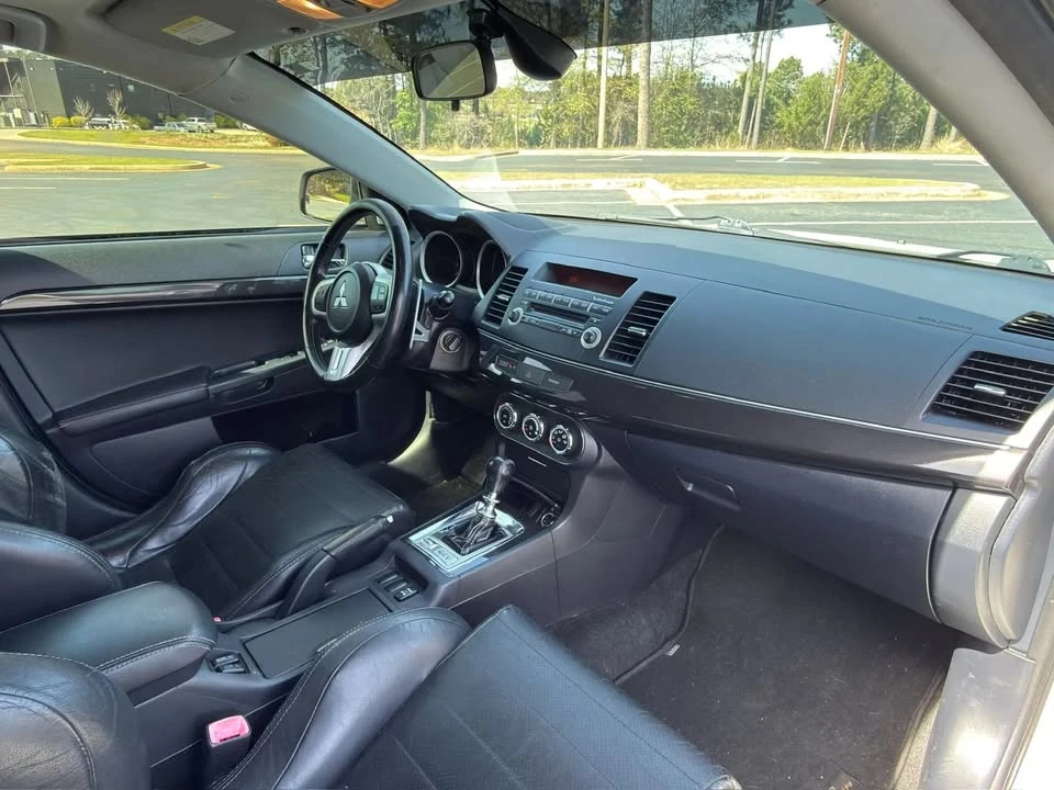 2010 Mitsubishi Lancer Evolution X 9th Gen - Image 9 of 19
