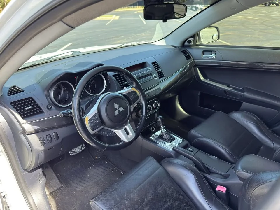 2010 Mitsubishi Lancer Evolution X 9th Gen - Image 12 of 19