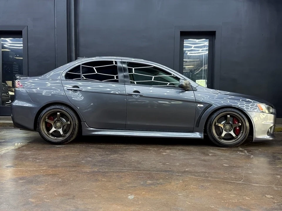 2010 Mitsubishi Lancer Evolution X 9th Gen - Image 8 of 12