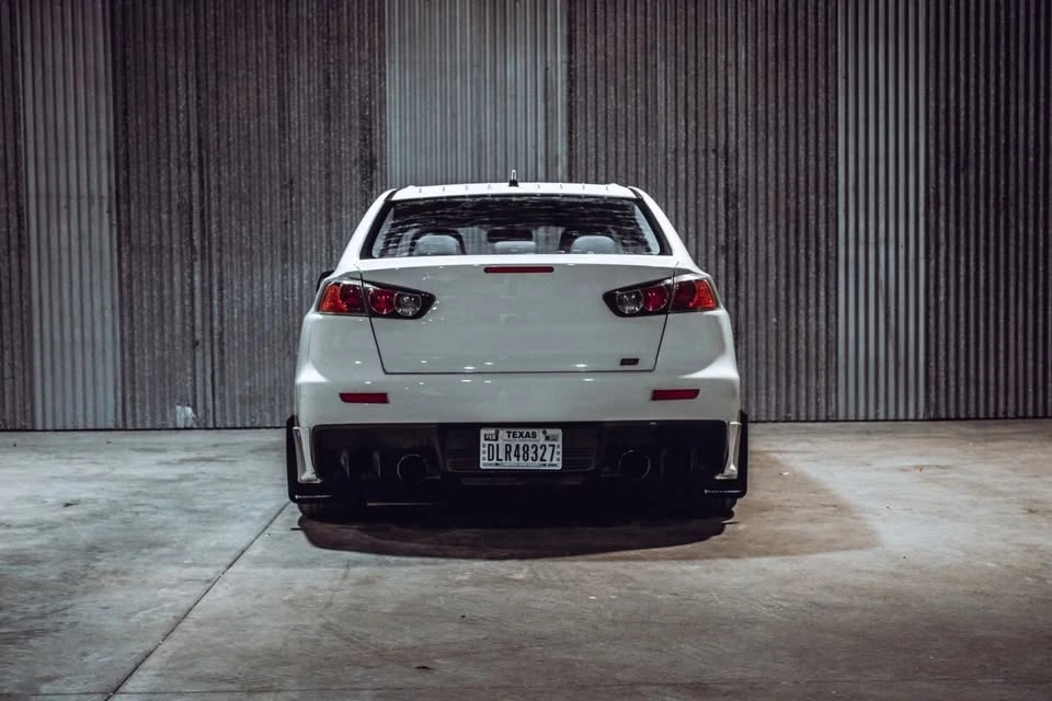 2010 Mitsubishi Lancer Evolution X 9th Gen - Image 3 of 17