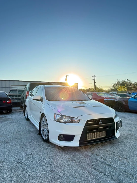 2010 Mitsubishi Lancer Evolution X 9th Gen - Image 18 of 31