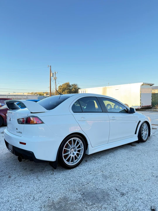 2010 Mitsubishi Lancer Evolution X 9th Gen - Image 15 of 31