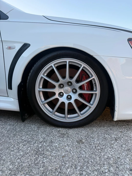 2010 Mitsubishi Lancer Evolution X 9th Gen - Image 28 of 31