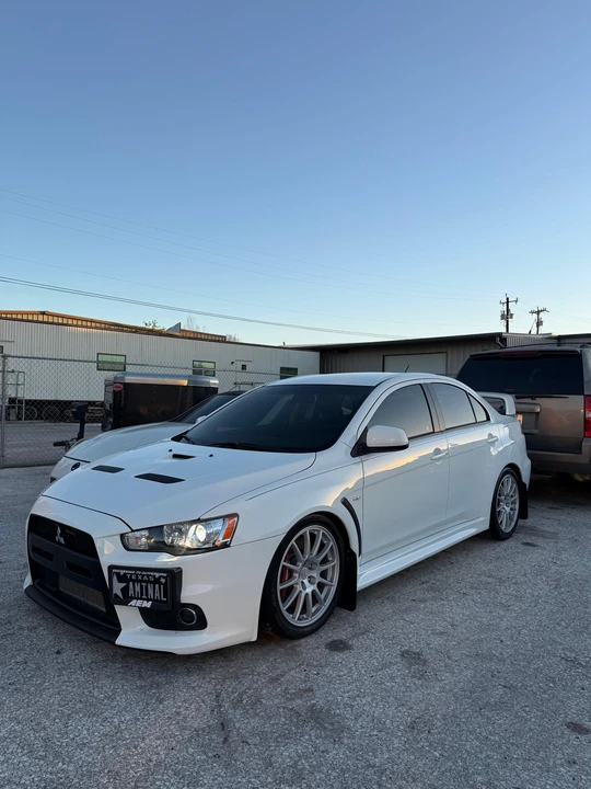 2010 Mitsubishi Lancer Evolution X 9th Gen - Image 9 of 31