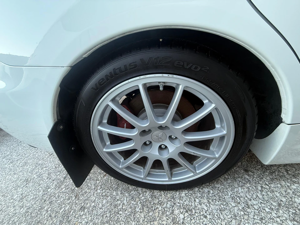 2010 Mitsubishi Lancer Evolution X 9th Gen - Image 27 of 31