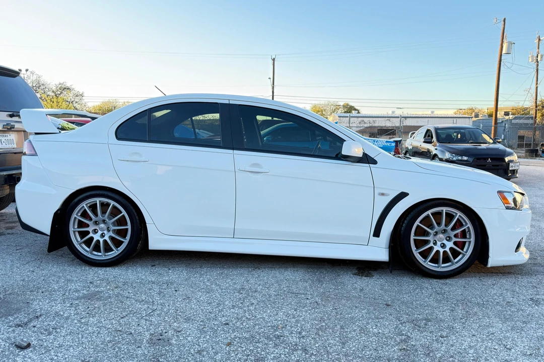 2010 Mitsubishi Lancer Evolution X 9th Gen - Image 3 of 31