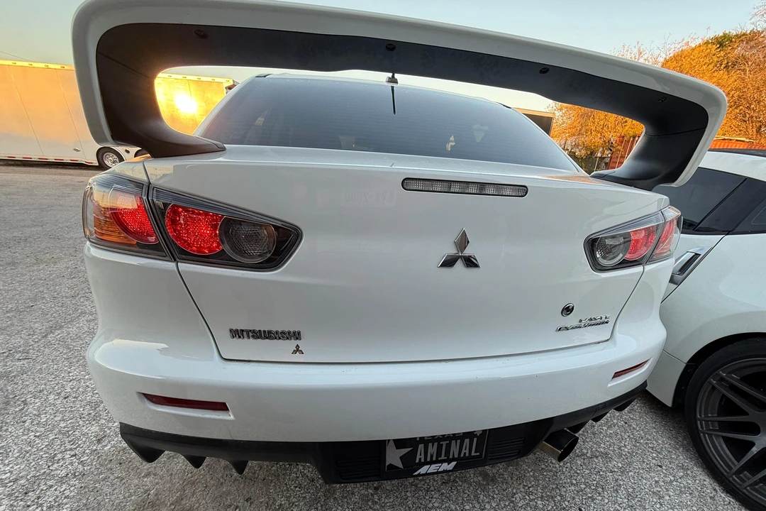 2010 Mitsubishi Lancer Evolution X 9th Gen - Image 5 of 31