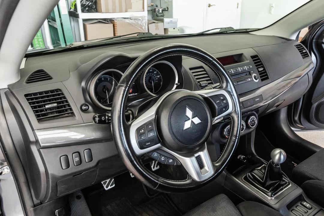 2010 Mitsubishi Lancer Evolution X 9th Gen - Image 28 of 31