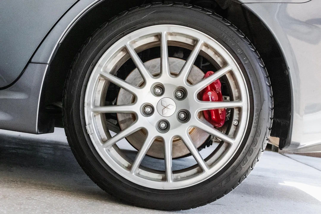 2010 Mitsubishi Lancer Evolution X 9th Gen - Image 25 of 31