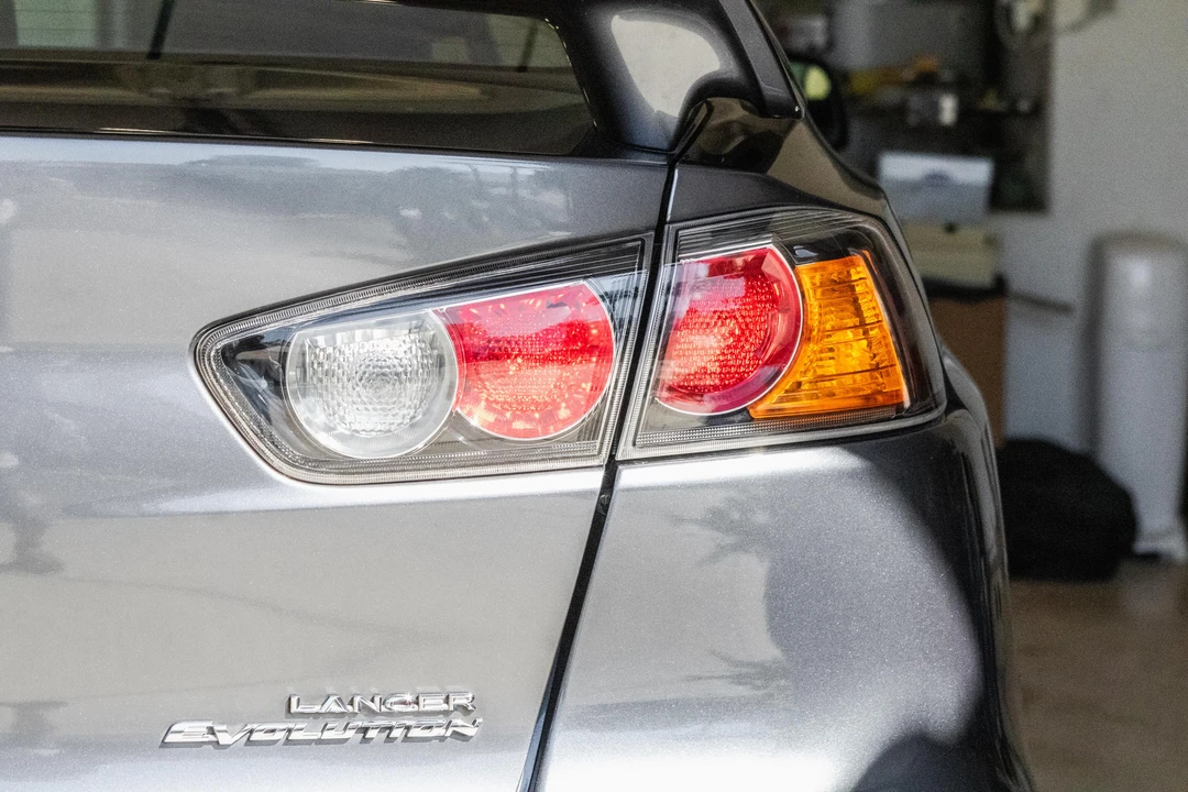 2010 Mitsubishi Lancer Evolution X 9th Gen - Image 21 of 31