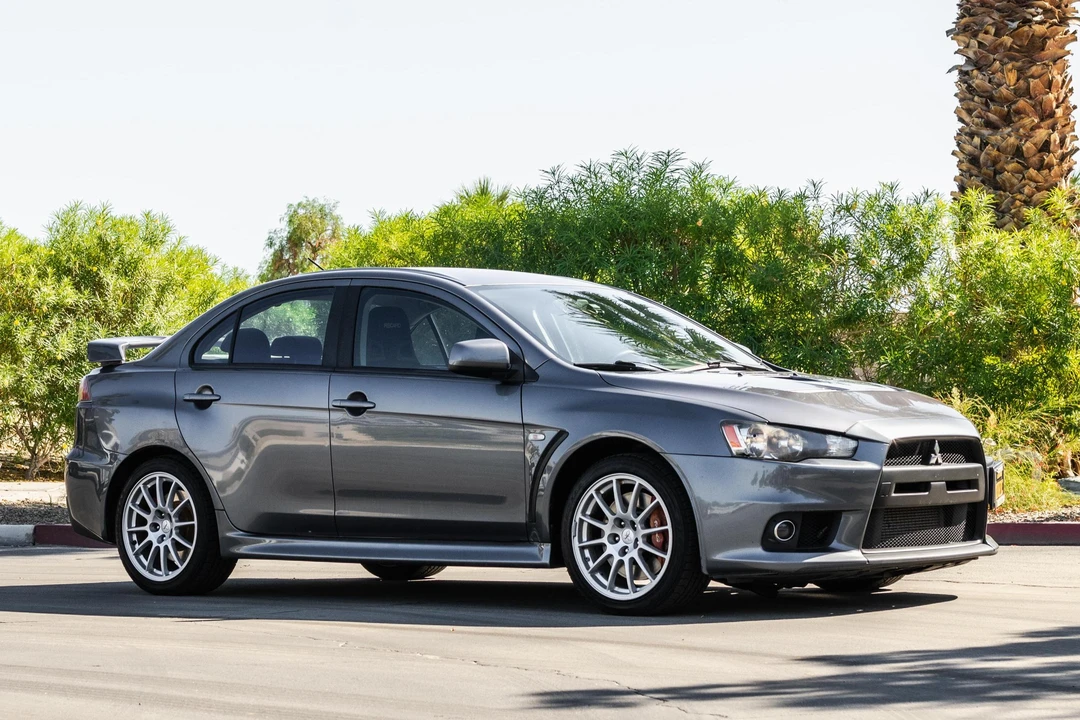 2010 Mitsubishi Lancer Evolution X 9th Gen - Image 14 of 31