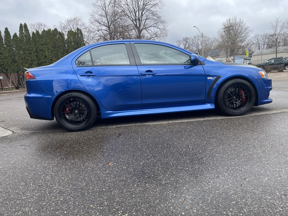 2010 Mitsubishi Lancer Evolution X 9th Gen - Image 17 of 31