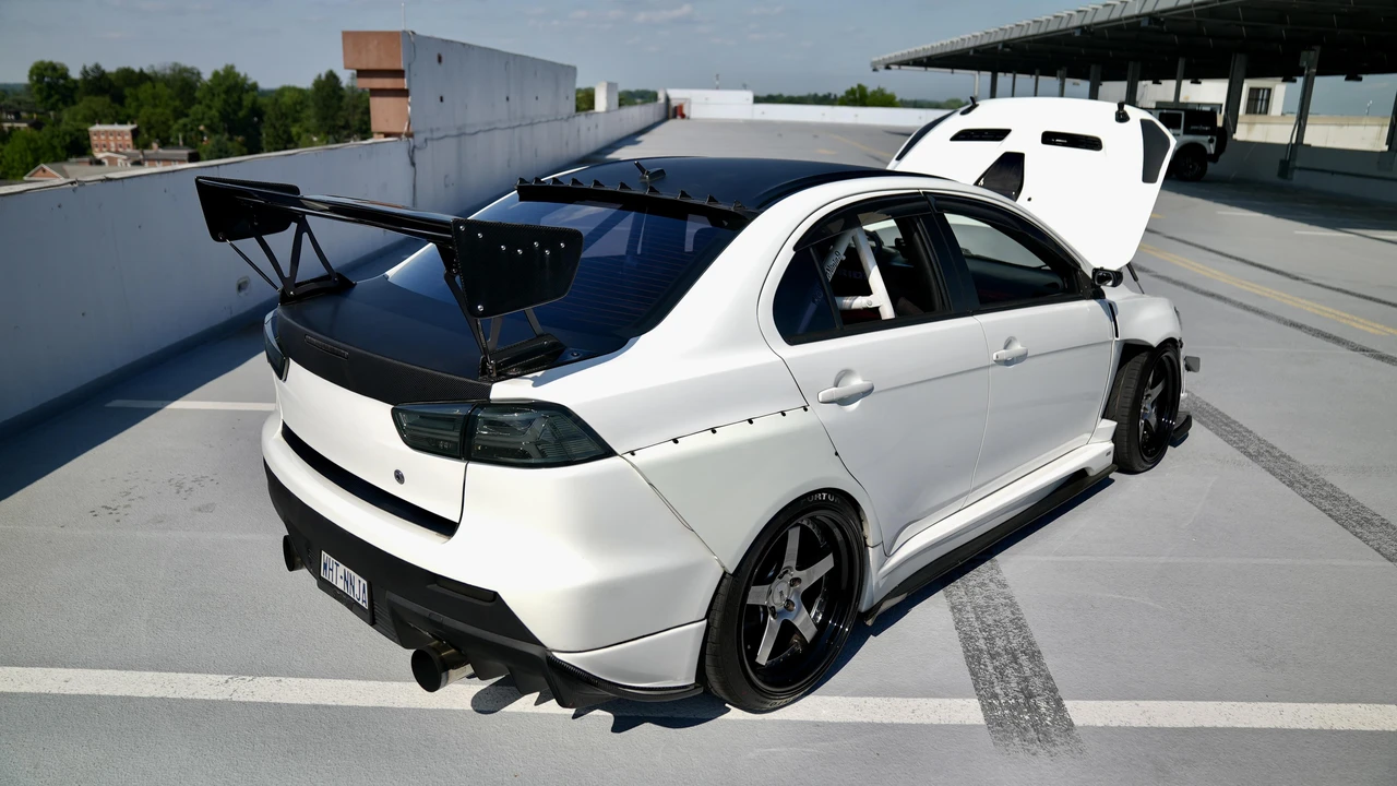 2010 Mitsubishi Lancer Evolution X 9th Gen - Image 22 of 29