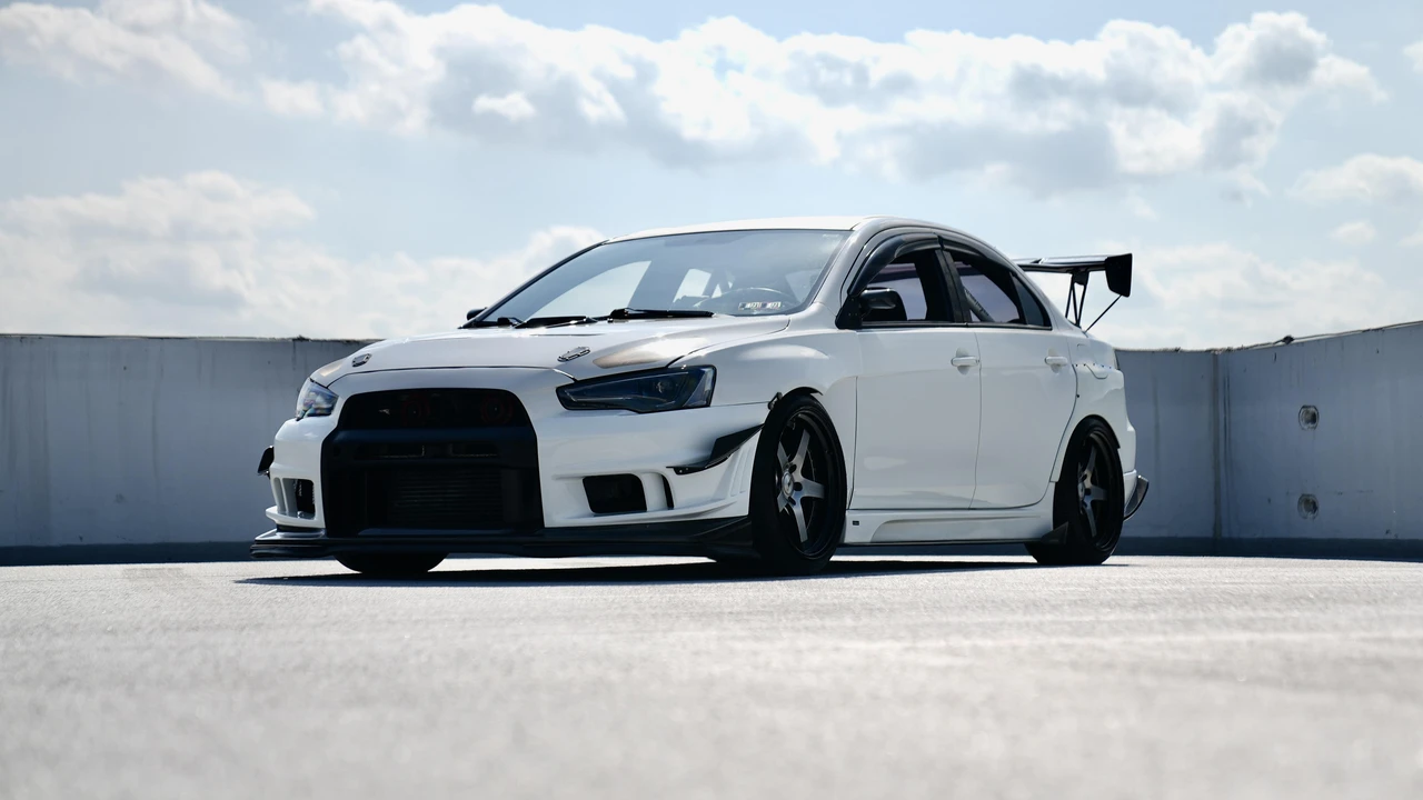 2010 Mitsubishi Lancer Evolution X 9th Gen - Image 16 of 29