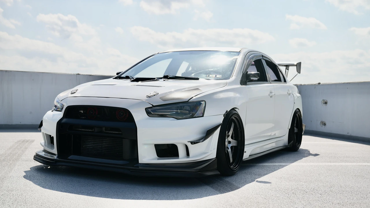 2010 Mitsubishi Lancer Evolution X 9th Gen - Image 13 of 29