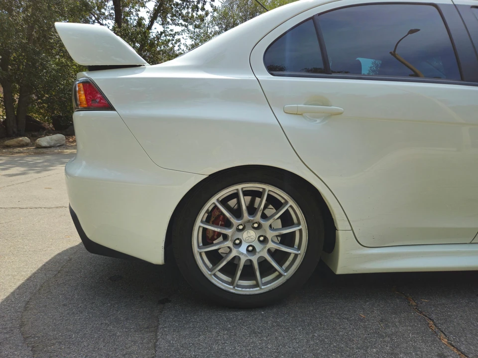 2010 Mitsubishi Lancer Evolution X 9th Gen - Image 28 of 31