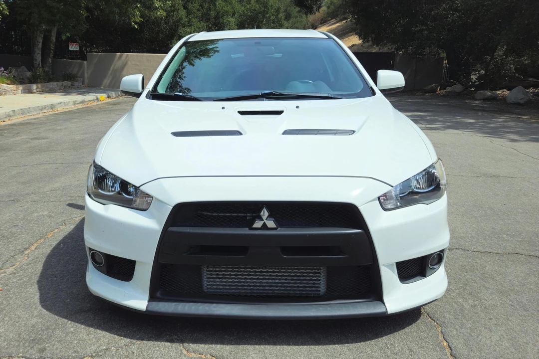 2010 Mitsubishi Lancer Evolution X 9th Gen - Image 2 of 31