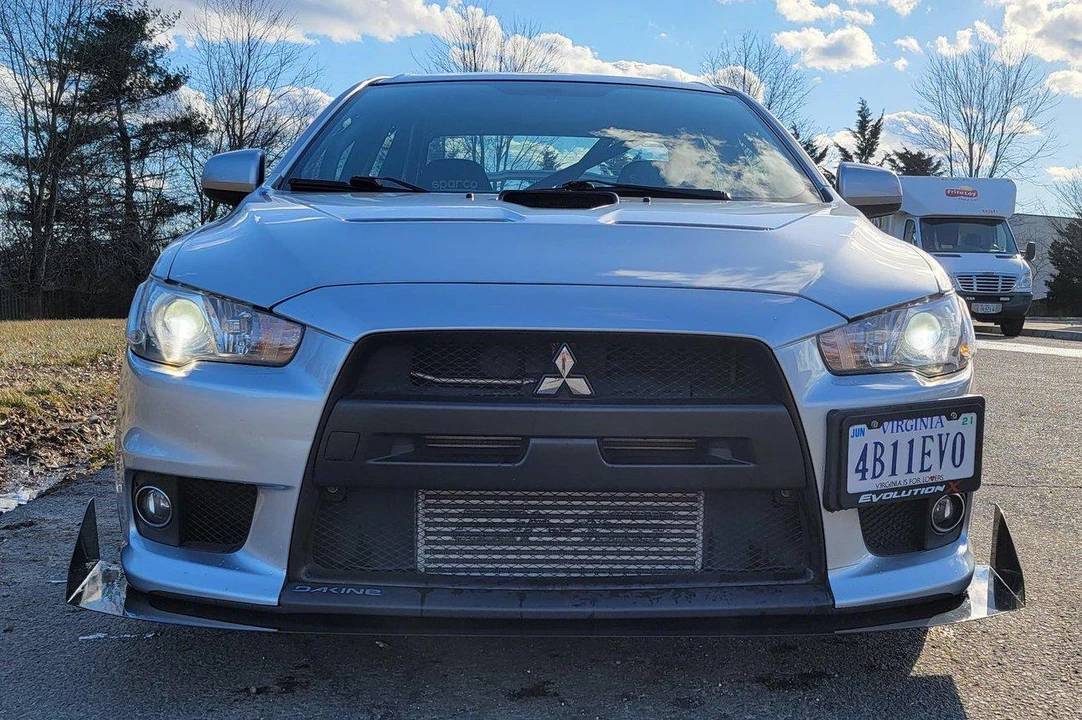 2010 Mitsubishi Lancer Evolution X 9th Gen - Image 2 of 31
