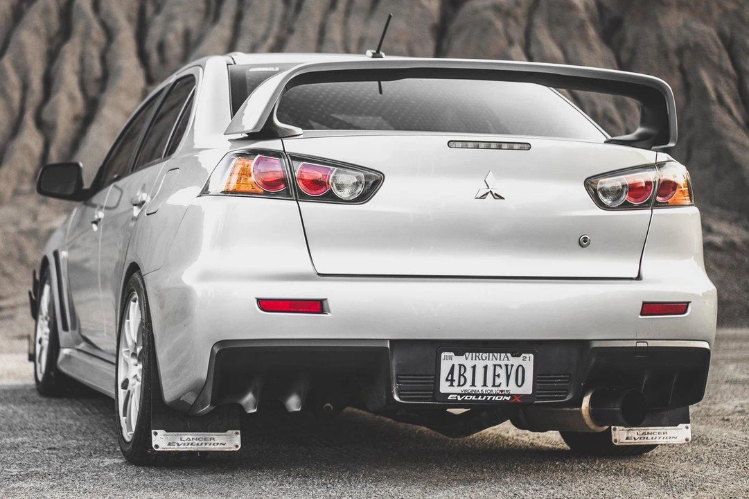 2010 Mitsubishi Lancer Evolution X 9th Gen - Image 4 of 31