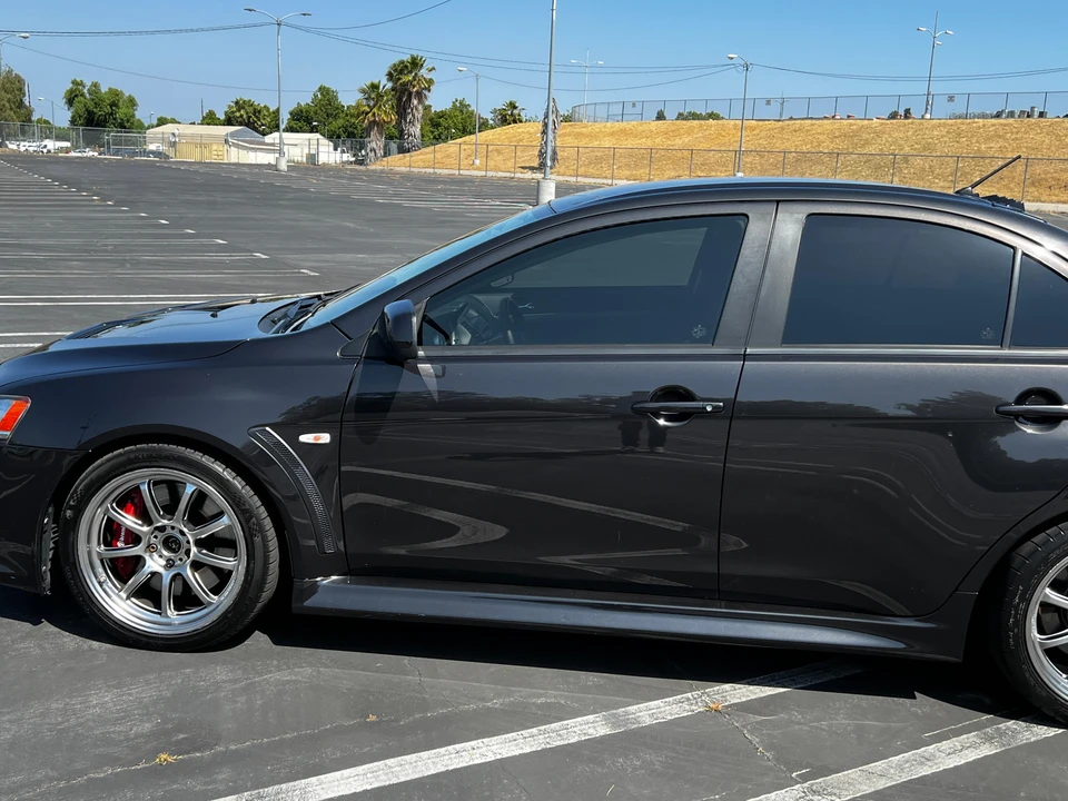 2010 Mitsubishi Lancer Evolution X 9th Gen - Image 23 of 31