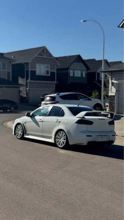 2010 Mitsubishi Lancer Evolution X 9th Gen - Image 6 of 11