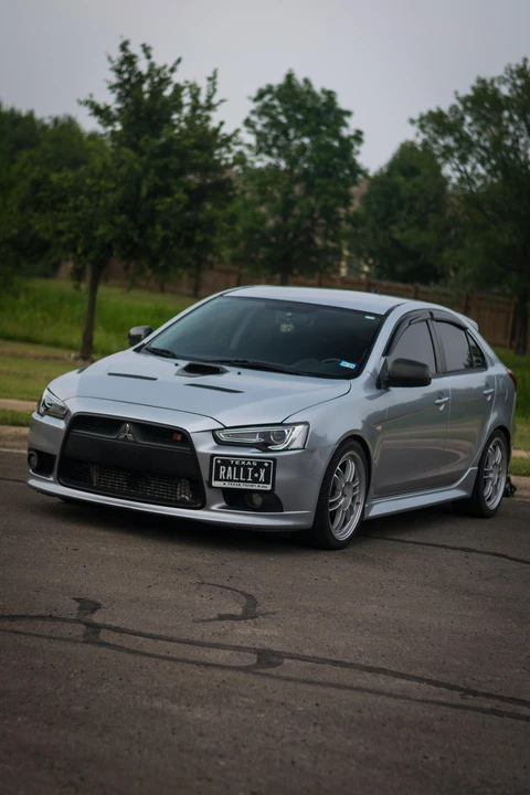 2010 Mitsubishi Lancer 8th Gen - Image 11 of 31