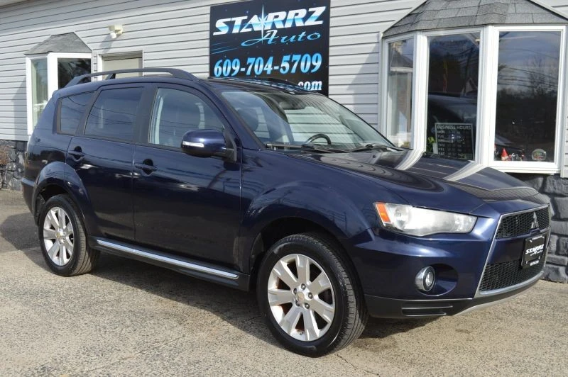 2010 Mitsubishi Outlander - Image 7 of 12