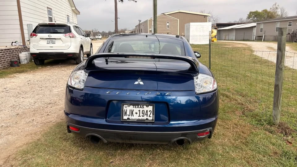 2010 Mitsubishi Eclipse 4th Gen - Image 2 of 7