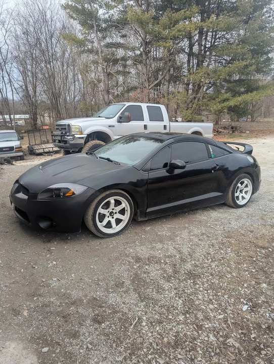 2010 Mitsubishi Eclipse 4th Gen - Image 4 of 10
