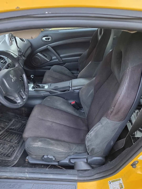 2009 Mitsubishi Eclipse 4th Gen - Image 8 of 11