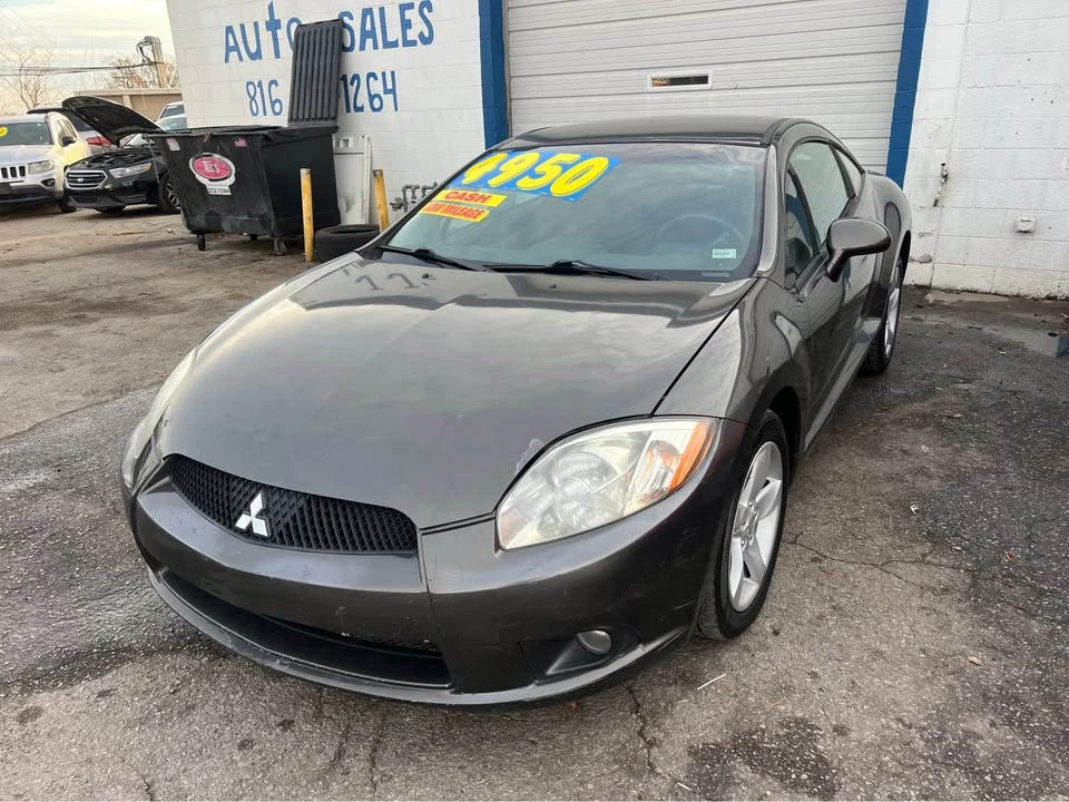2010 Mitsubishi Eclipse 4th Gen - Image 2 of 6